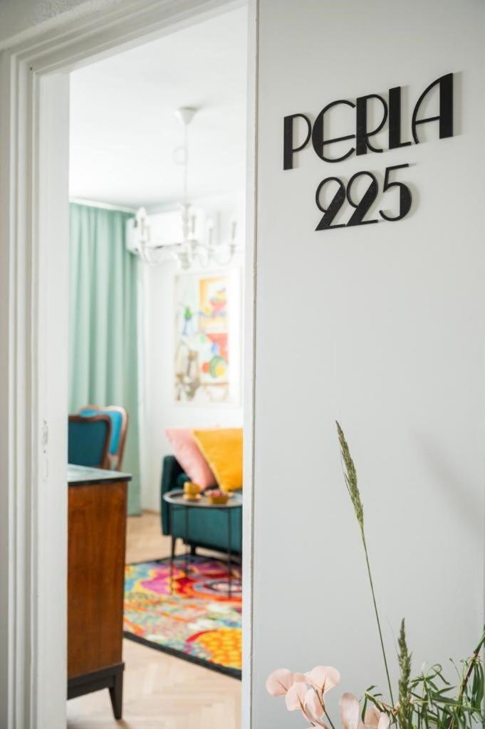 1Bdr Apartment Perla 225 Boekarest Buitenkant foto